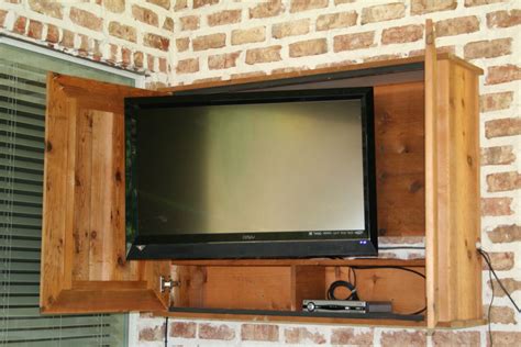 Weatherproof Outdoor TV Enclosure 